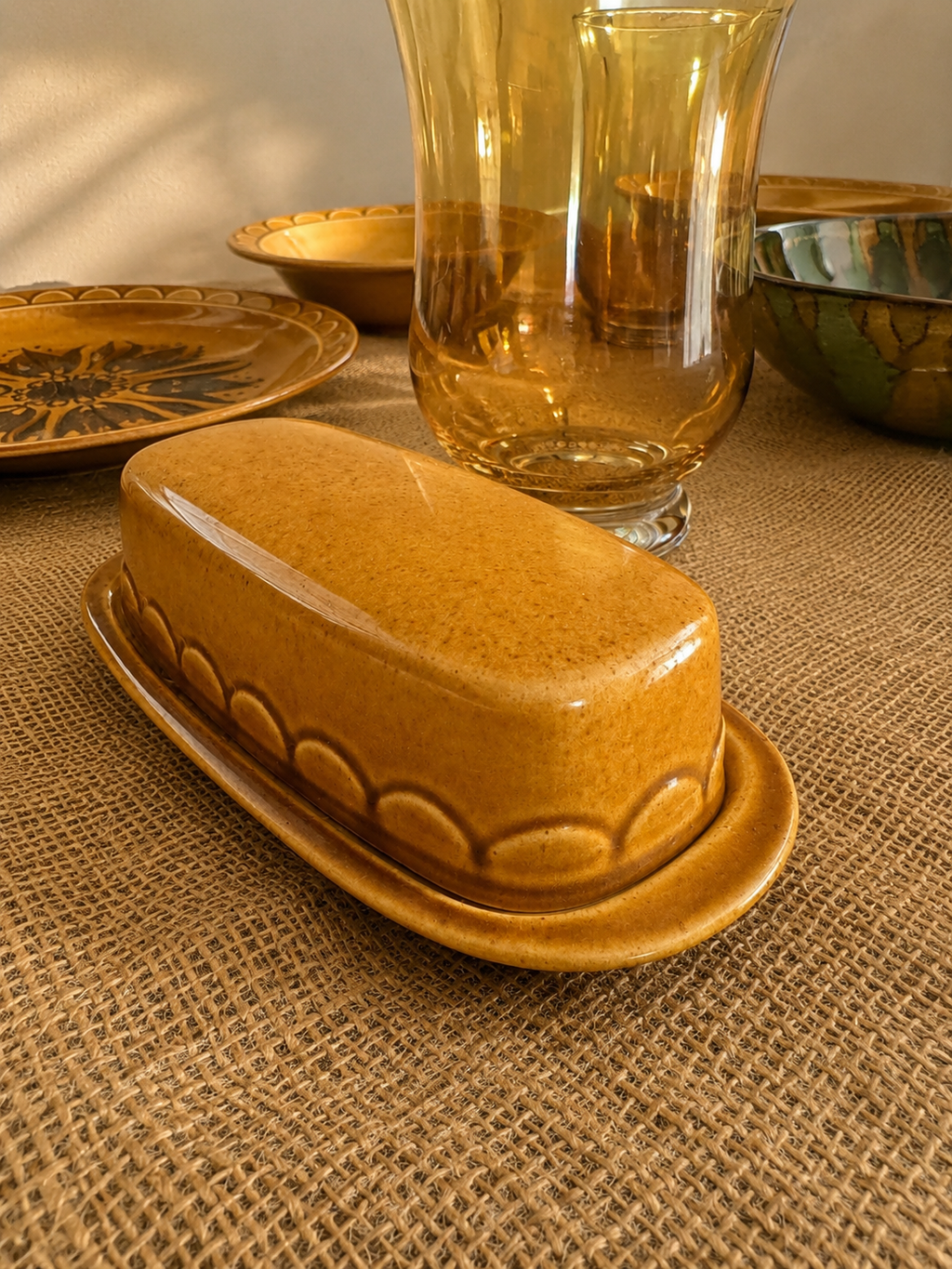 Homer Laughlin Golden Harvest Service for 6- Dinner Plates 10 1/8, Rim Cereal Bowls 6 3/4, Individual Open Soup 5", Gravy Boat, Covered Sugar Bowl, Covered Butter Dish, Creamer, Pepper Shaker