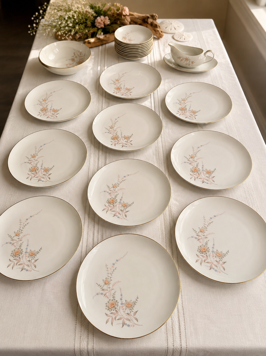 Wentworth Summer Song 22-Piece Service for Ten