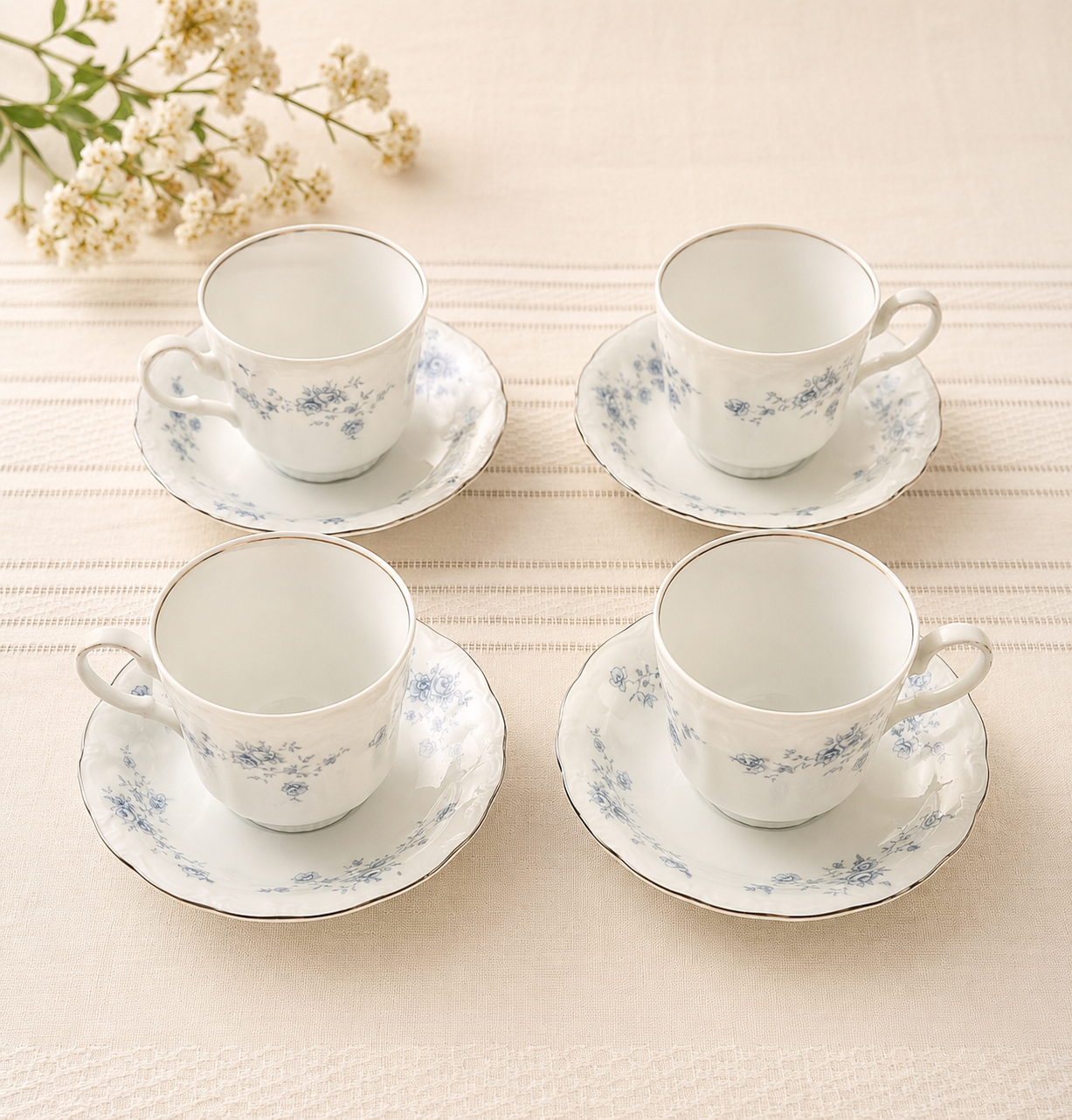 Johann Haviland Blue Garland Tea Set for Four, 8 Pieces