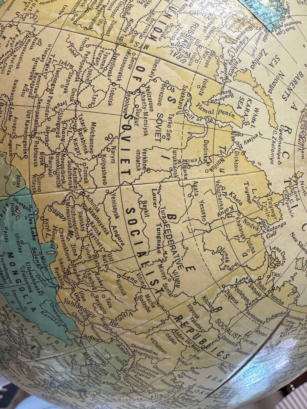 Cram's Imperial World Cold War-Era Tabletop Globe